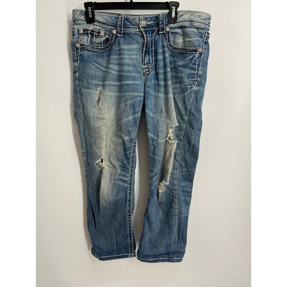 Miss Me Women's JB5014P89 Boyfriend Distressed Capri Jeans - Size 28x24 - Picture 1 of 9